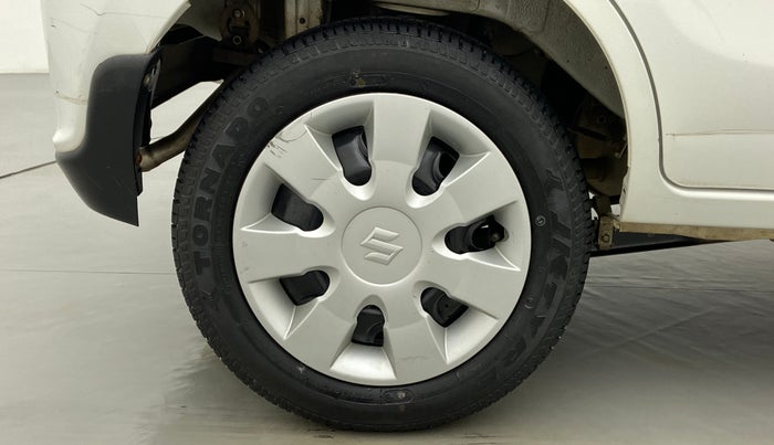2018 Maruti Alto K10 VXI P, Petrol, Manual, 23,444 km, Right Rear Wheel