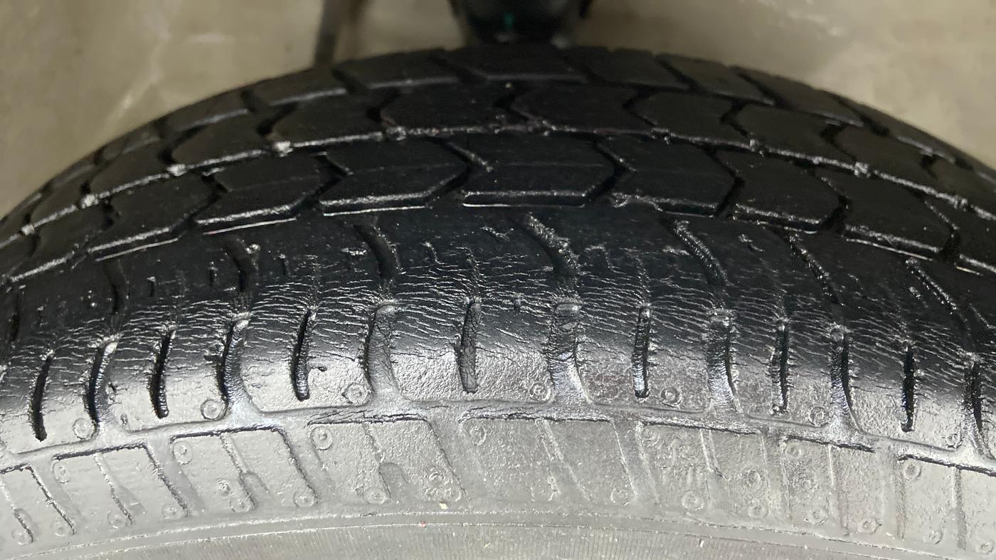2018 Maruti Alto K10 VXI P, Petrol, Manual, 23,444 km, Right Front Tyre Tread