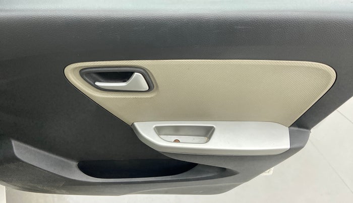 2018 Maruti Alto K10 VXI P, Petrol, Manual, 23,444 km, Driver Side Door Panels Control