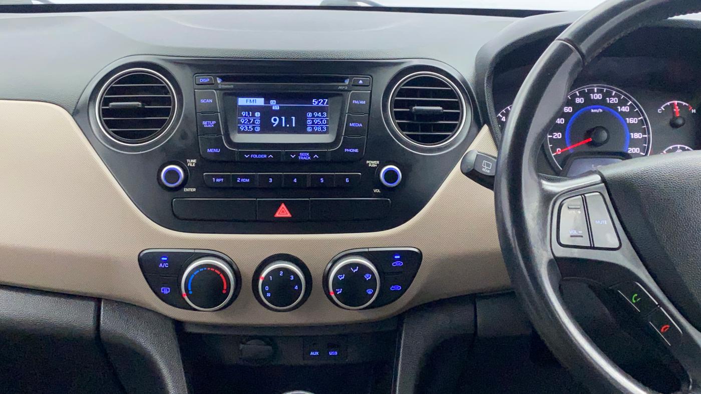 2015 Hyundai Grand i10 ASTA 1.2 KAPPA VTVT, Petrol, Manual, 50,840 km, Air Conditioner