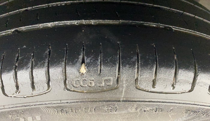 2021 Hyundai GRAND I10 NIOS SPORTZ 1.2 KAPPA VTVT, Petrol, Manual, 87,798 km, Right Rear Tyre Tread