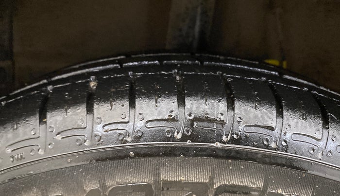 2020 Hyundai GRAND I10 NIOS SPORTZ AMT 1.2 KAPPA VTVT, Petrol, Automatic, 17,294 km, Right Rear Tyre Tread