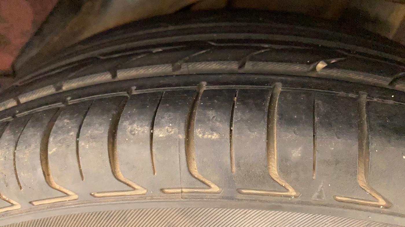 2012 Honda Brio S MT, Petrol, Manual, 90,802 km, Left Rear Tyre Tread