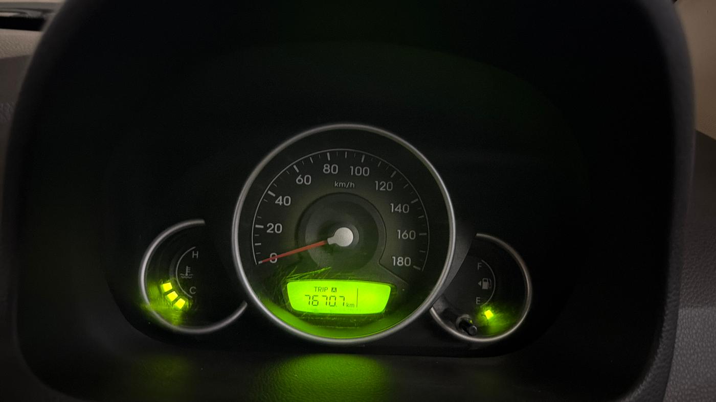 2017 Hyundai Eon MAGNA +, Petrol, Manual, 72,504 km, Odometer Image
