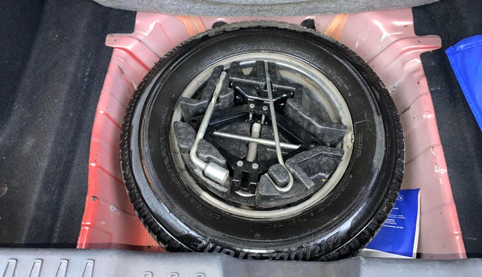 2020 Tata ALTROZ XZ DIESEL, Diesel, Manual, 1,10,054 km, Spare Tyre