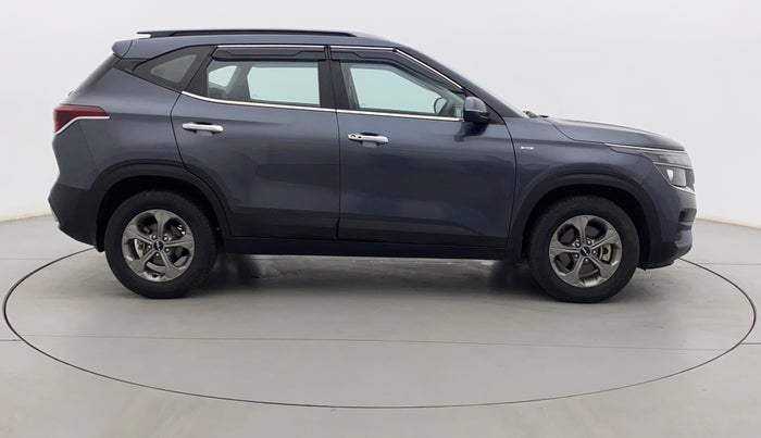 2022 KIA SELTOS HTK PLUS 1.5 IMT, Petrol, Manual, 7,700 km, Right Side View