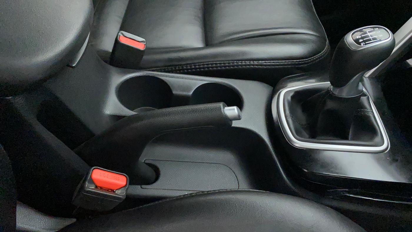 2022 KIA SELTOS HTK PLUS 1.5 IMT, Petrol, Manual, 7,700 km, Gear Lever