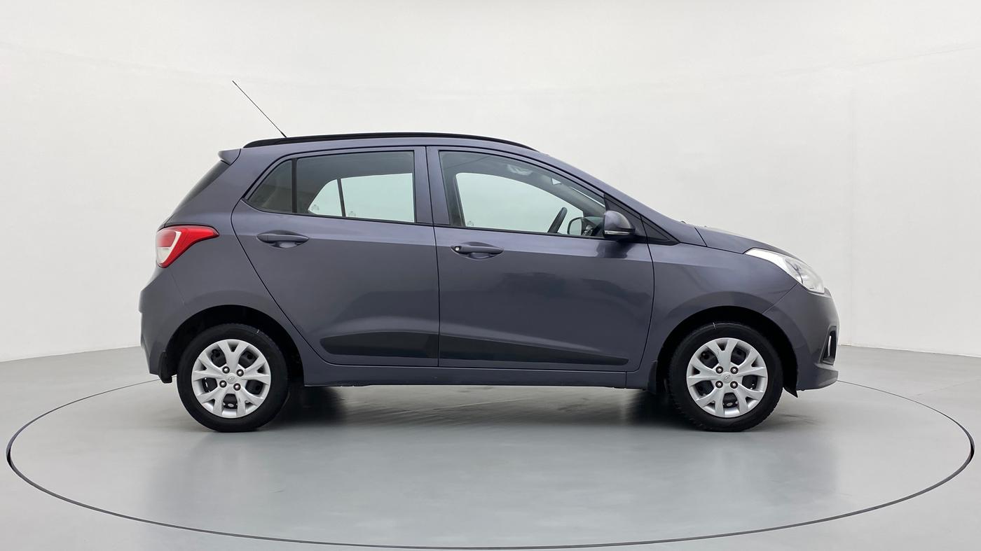 2016 Hyundai Grand i10 SPORTZ 1.2 KAPPA VTVT, Petrol, Manual, 31,348 km, Right Side View