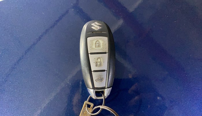 2018 Maruti Ciaz ALPHA 1.4 PETROL, Petrol, Manual, 49,622 km, Key Close Up