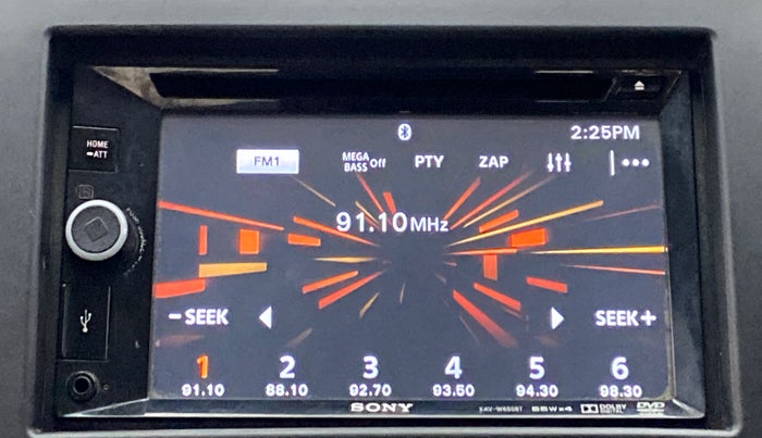 2017 Maruti Celerio VXI (O) AMT, Petrol, Automatic, 77,337 km, Infotainment System