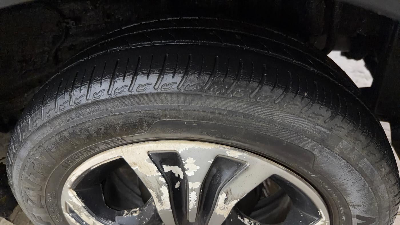2019 Tata TIAGO NRG PETROL, Petrol, Manual, 41,101 km, Left Rear Tyre Tread