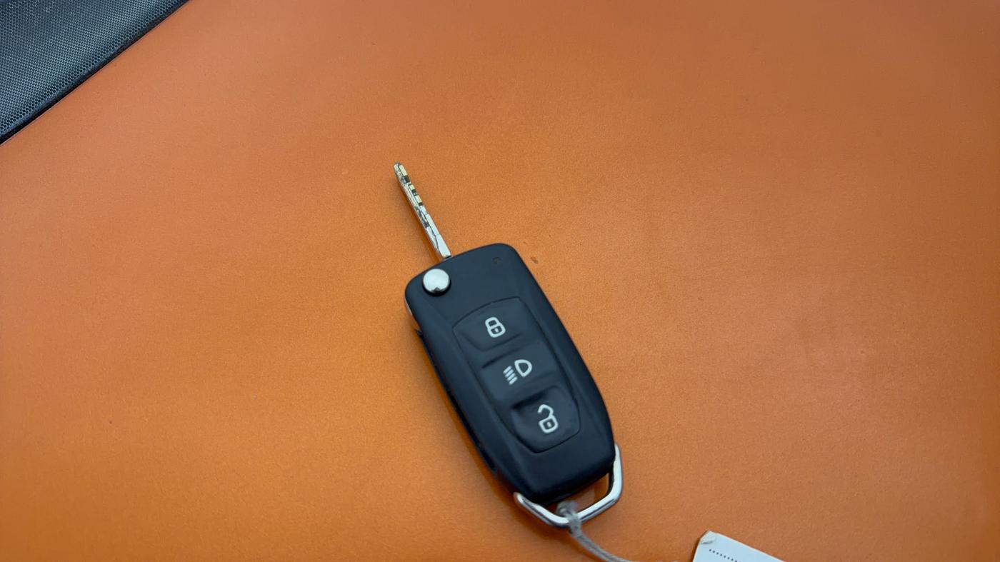 2019 Tata TIAGO NRG PETROL, Petrol, Manual, 41,101 km, Key Close Up