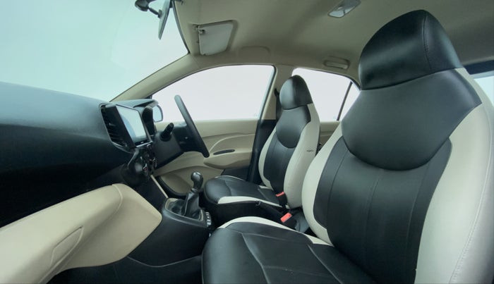2020 Hyundai NEW SANTRO 1.1 MAGNA CNG MT, CNG, Manual, 61,770 km, Right Side Front Door Cabin