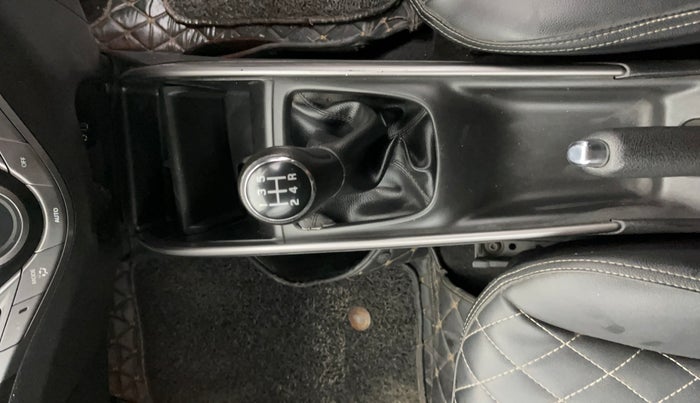 2021 Maruti Baleno ZETA PETROL 1.2, Petrol, Manual, 55,307 km, Gear Lever