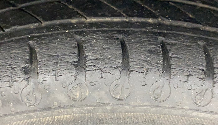 2020 Tata Tiago XZ PETROL, Petrol, Manual, 34,406 km, Left Front Tyre Tread