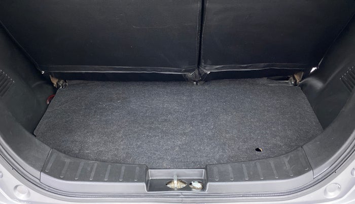 2018 Maruti Wagon R 1.0 VXI, Petrol, Manual, 34,604 km, Boot Inside
