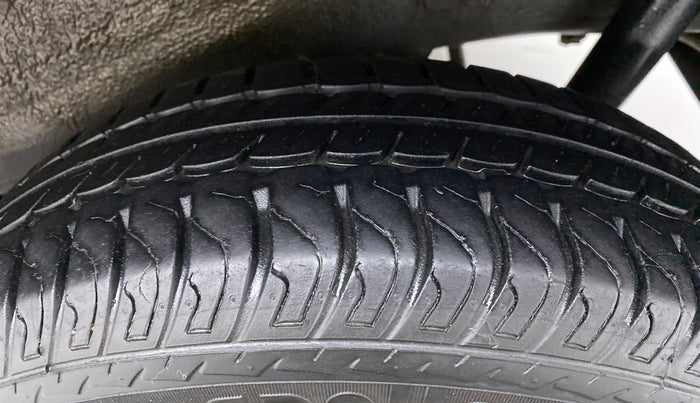 2018 Maruti Wagon R 1.0 VXI, Petrol, Manual, 34,604 km, Left Rear Tyre Tread