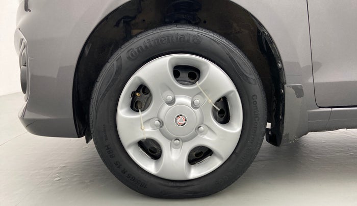 2016 Maruti Ertiga VDI SHVS, Diesel, Manual, 86,747 km, Left Front Wheel