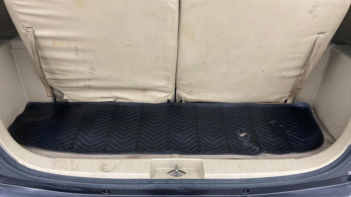 2016 Maruti Ertiga VDI SHVS, Diesel, Manual, 86,747 km, Boot Inside