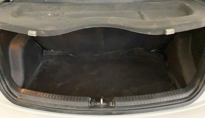 2015 Hyundai Grand i10 MAGNA 1.2 KAPPA VTVT, Petrol, Manual, 56,563 km, Boot Inside