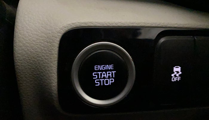 2022 KIA SONET HTX 1.0 IMT, Petrol, Manual, 29,354 km, Keyless Start/ Stop Button