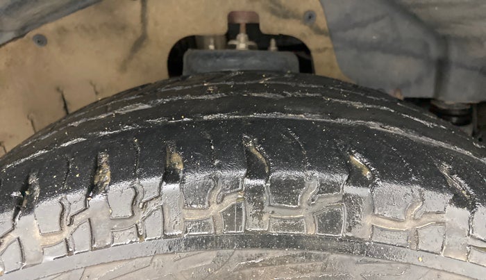 2021 Mahindra Thar LX PETROL HT 4WD AT, Petrol, Automatic, 38,598 km, Right Front Tyre Tread