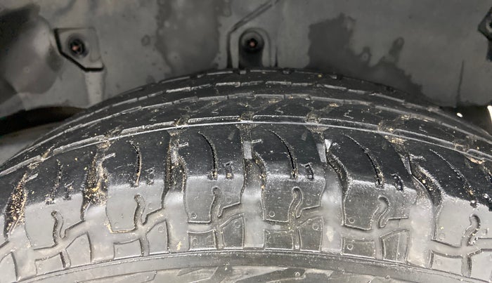 2021 Mahindra Thar LX PETROL HT 4WD AT, Petrol, Automatic, 38,598 km, Left Rear Tyre Tread