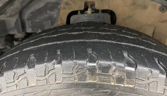 2021 Mahindra Thar LX PETROL HT 4WD AT, Petrol, Automatic, 38,598 km, Left Front Tyre Tread