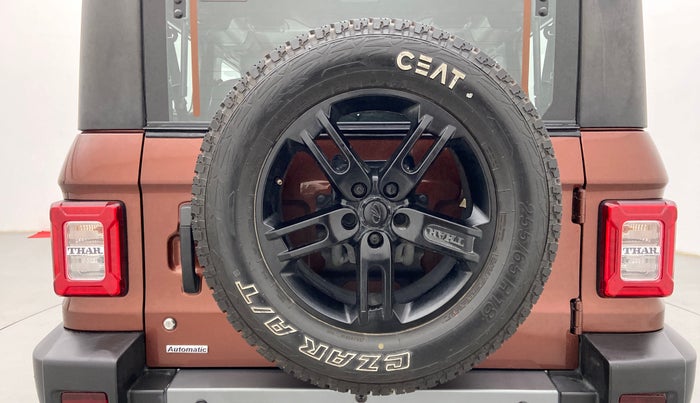 2021 Mahindra Thar LX PETROL HT 4WD AT, Petrol, Automatic, 38,598 km, Spare Tyre