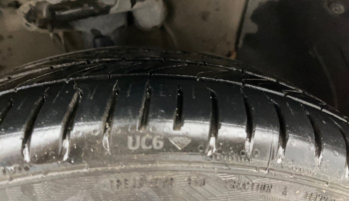 2018 Hyundai Verna 1.6 VTVT SX O, Petrol, Manual, 63,332 km, Right Front Tyre Tread