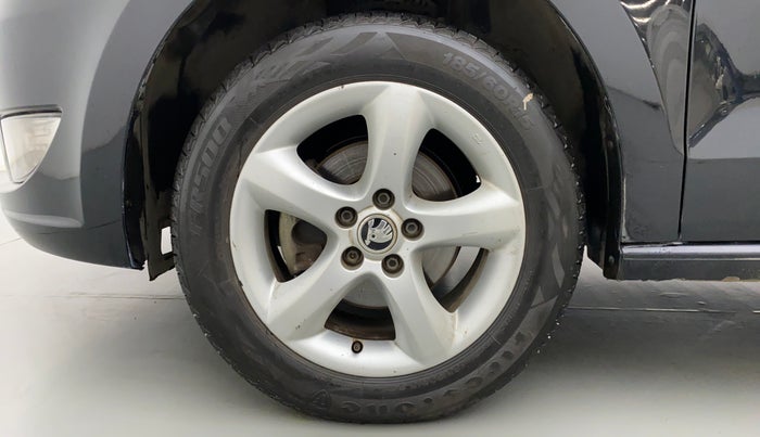 2015 Skoda Rapid 1.5 TDI MT AMBITION, Diesel, Manual, 58,131 km, Left Front Wheel