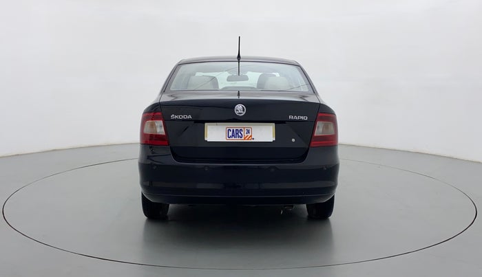 2015 Skoda Rapid 1.5 TDI MT AMBITION, Diesel, Manual, 58,131 km, Back/Rear