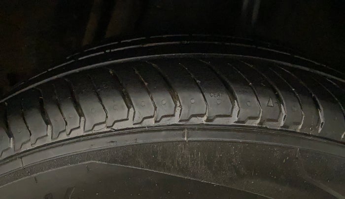 2018 Honda WR-V 1.2L I-VTEC S MT, Petrol, Manual, 95,175 km, Left Rear Tyre Tread