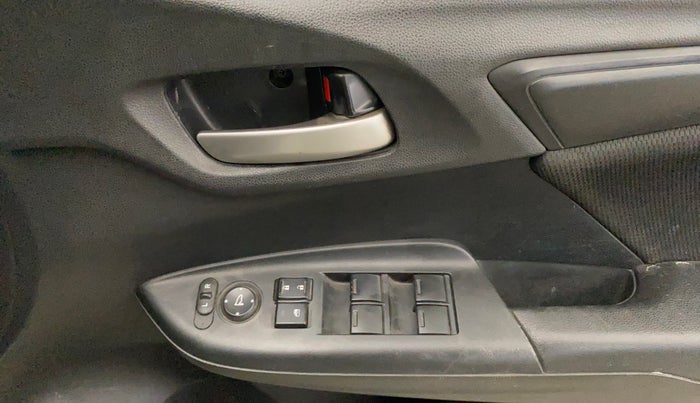 2018 Honda WR-V 1.2L I-VTEC S MT, Petrol, Manual, 95,175 km, Driver Side Door Panels Control