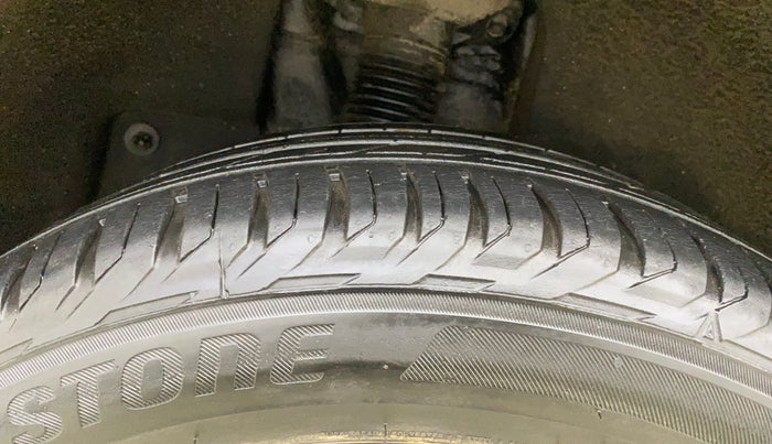 2017 Hyundai Tucson GLS 2WD AT PETROL, Petrol, Automatic, 51,413 km, Right Rear Tyre Tread