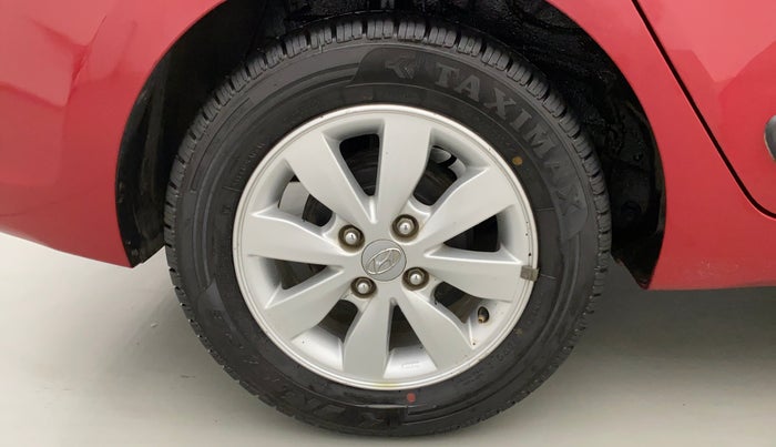2016 Hyundai Xcent SX 1.2, Petrol, Manual, 28,808 km, Right Rear Wheel