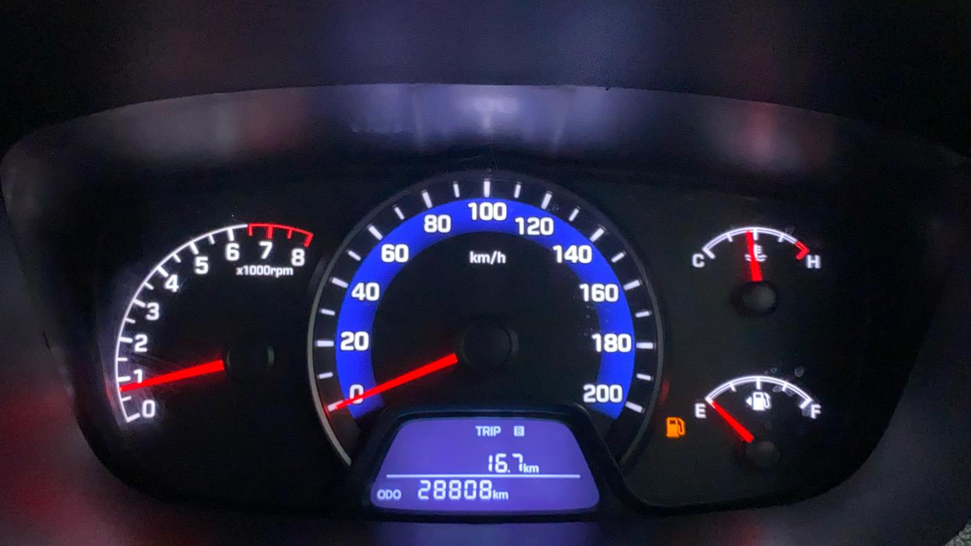 2016 Hyundai Xcent SX 1.2, Petrol, Manual, 28,808 km, Odometer Image
