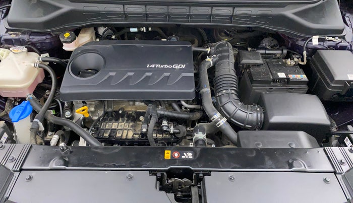 2022 KIA CARENS LUXURY PLUS 1.4 PETROL 6 STR, Petrol, Manual, 12,032 km, Open Bonet