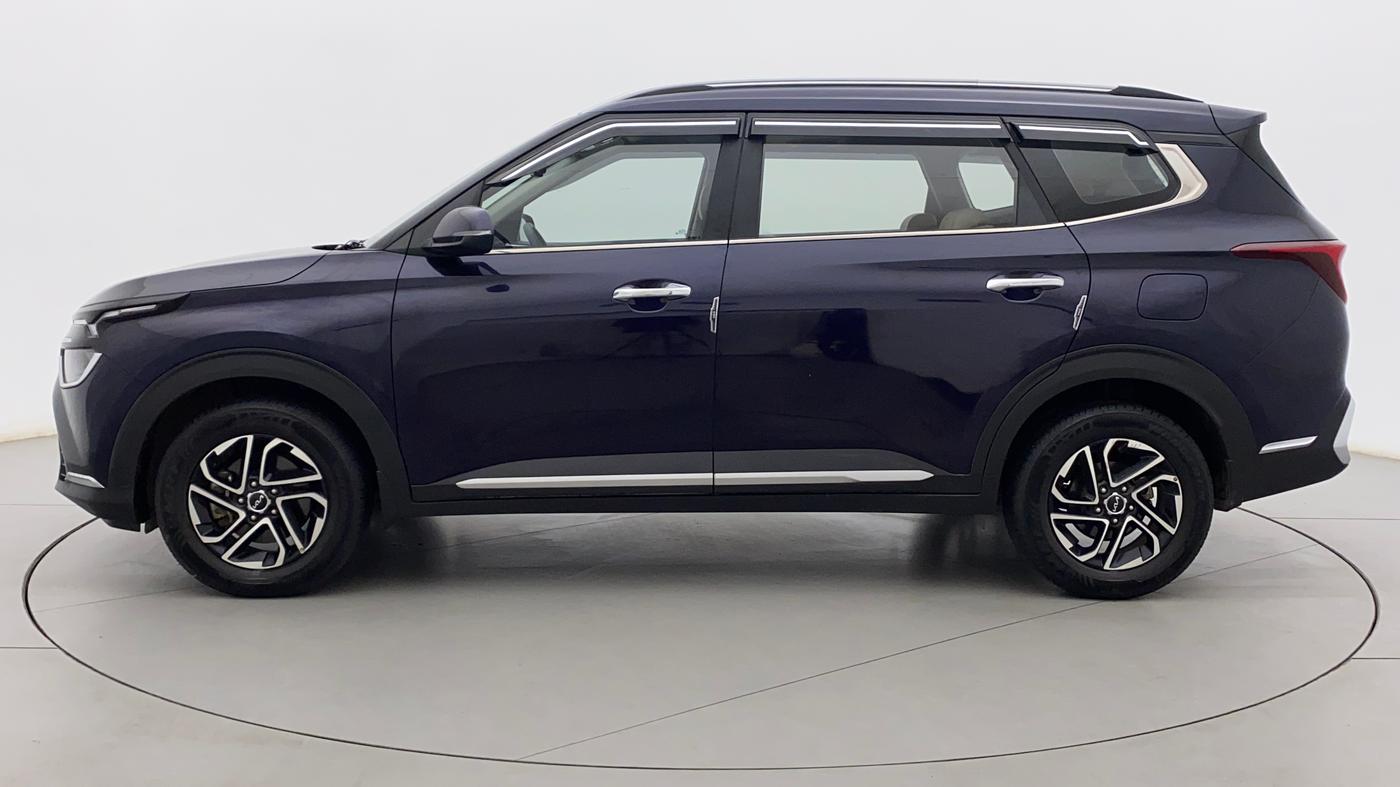 2022 KIA CARENS LUXURY PLUS 1.4 PETROL 6 STR, Petrol, Manual, 12,032 km, Left Side