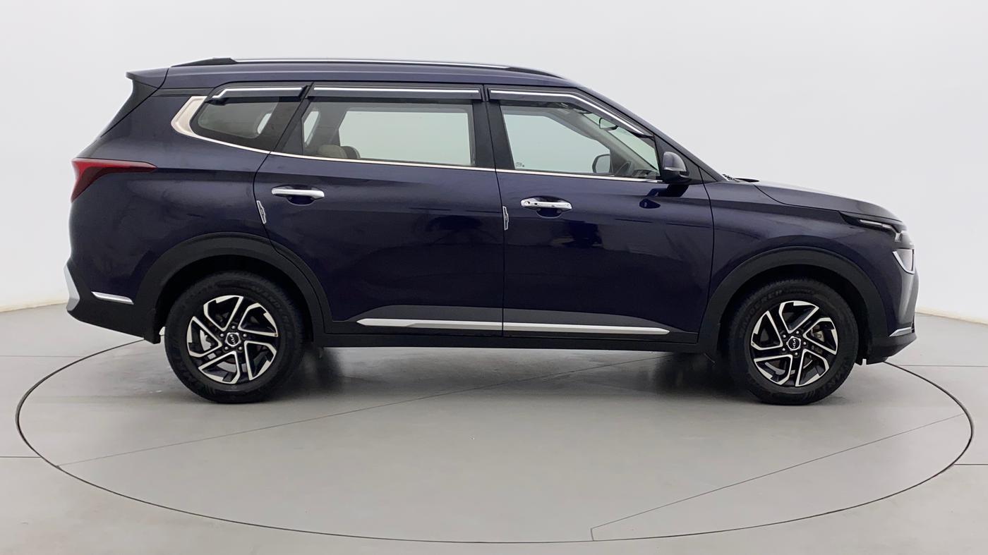 2022 KIA CARENS LUXURY PLUS 1.4 PETROL 6 STR, Petrol, Manual, 12,032 km, Right Side View