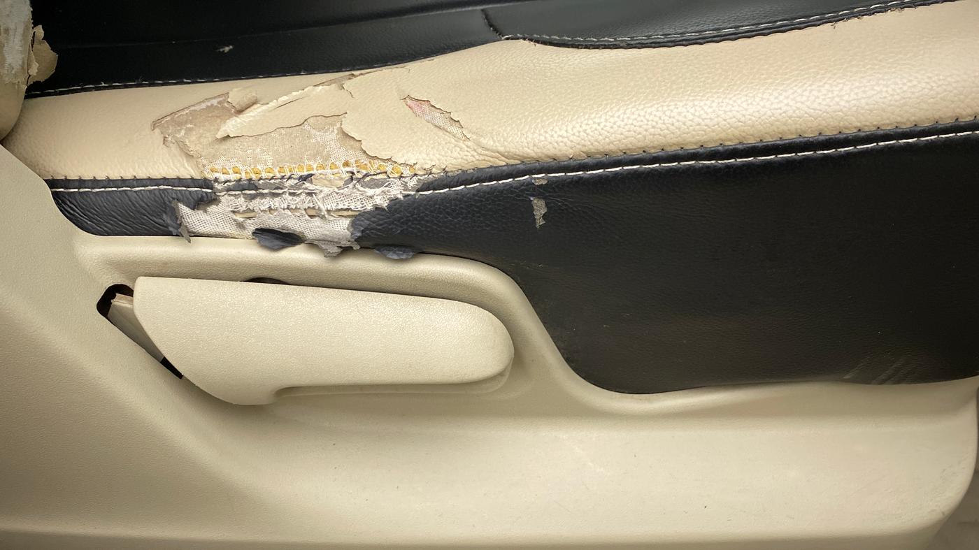 2014 Maruti Swift Dzire VXI, Petrol, Manual, 83,127 km, Driver Side Adjustment Panel