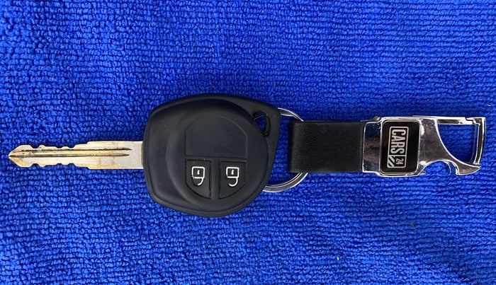 2014 Maruti Swift Dzire VXI, Petrol, Manual, 83,127 km, Key Close Up
