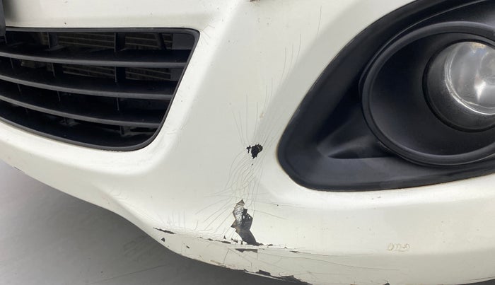 2014 Maruti Swift Dzire VXI, Petrol, Manual, 83,127 km, Front bumper - Paint has minor damage
