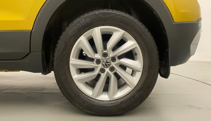 2021 Volkswagen TAIGUN HIGHLINE 1.0 TSI AT, Petrol, Automatic, 28,153 km, Left Rear Wheel