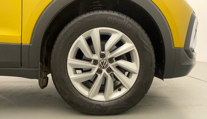 2021 Volkswagen TAIGUN HIGHLINE 1.0 TSI AT, Petrol, Automatic, 28,153 km, Right Front Wheel