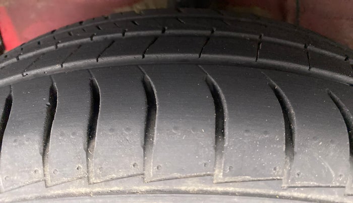 2020 Hyundai GRAND I10 NIOS MAGNA 1.2 AT, Petrol, Automatic, 18,342 km, Right Rear Tyre Tread