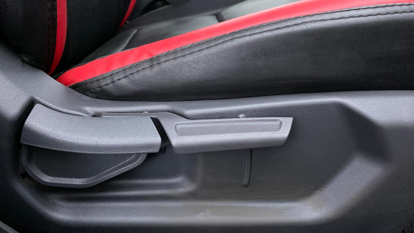 2020 Hyundai GRAND I10 NIOS MAGNA 1.2 AT, Petrol, Automatic, 18,342 km, Driver Side Adjustment Panel
