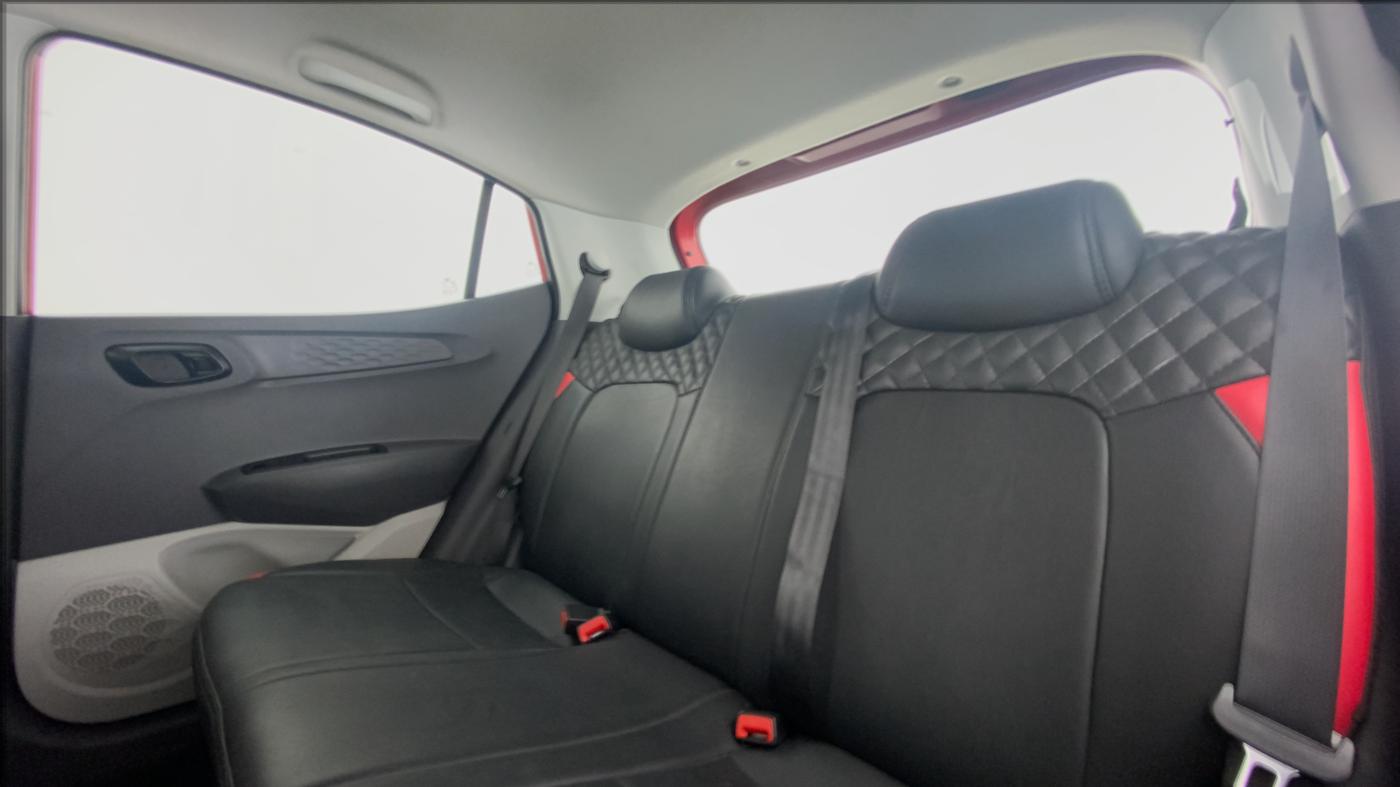 2020 Hyundai GRAND I10 NIOS MAGNA 1.2 AT, Petrol, Automatic, 18,342 km, Right Side Rear Door Cabin