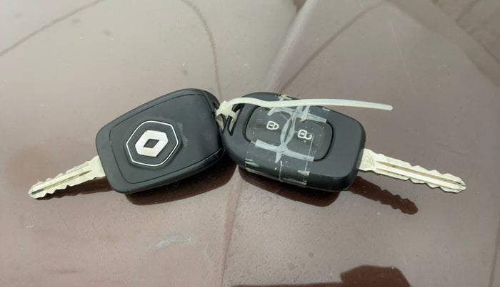 2019 Renault Duster 85 PS RXS MT DIESEL, Diesel, Manual, 40,320 km, Key Close Up