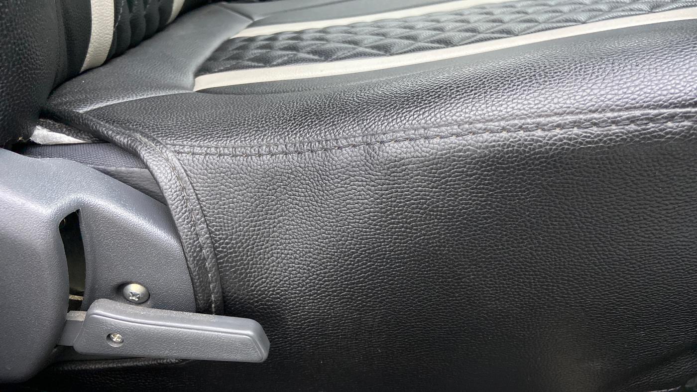 2019 Maruti Alto 800 LXI, Petrol, Manual, 10,422 km, Driver Side Adjustment Panel